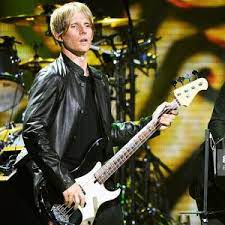 He is best known as the current bassist of alternative rock band jane's addiction, and as a m. Chris Chaney Lakland Bass Guitars