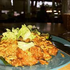 Its address is 9, lintang sungai ara 5, kampung darat, sungai ara, 11900 bayan lepas, penang. Sungai Ara Food Court æ–°æ¸¯ç¾Žé£Ÿä¸­å¿ƒ Asian Restaurant In Bayan Lepas Penang