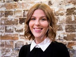 Melinda Busch's Instagram, Twitter & Facebook