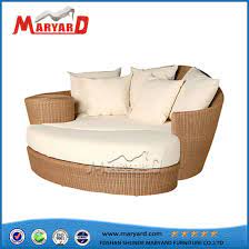 Einen grossteil seines lebens verbringt der mensch im bett. China Gelbe Rattan Freizeit Gartenmobel Wicker Bett Kaufen Outdoor Wicker Mobel Auf De Made In China Com