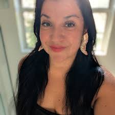 Another amazing Friendsgiving! So lucky to know this amazing group of  people. Cheers to more memories together and another fantastic dinner by  Chef @bill.brough and my wonderful SIL @miamihomefinder . Thank you @