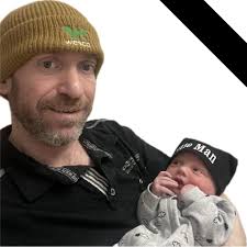 Hello! I m wondering if anyone here can come and fix my heat pumps ?  Because I hired someone he who's supposed to do it keeps saying backorder  for parts for almost