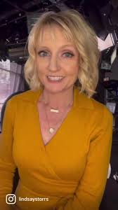 Chef Bryan and Lindsay explain the science behind why cakes tend to sink  when they are baked at higher elevation and what you can do to prevent that  from happening in this one minute video. 🧁