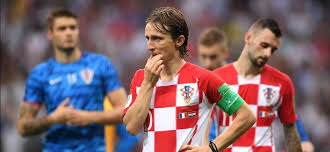 Croazia e inghilterra si affrontano per un posto nella finale che sarebbe storica, per entrambe le alla fine a trionfare è la croazia che arriva per la prima volta in una finalissima ed è la tredicesima. Inghilterra Croazia Modric Punta Il Dito Contro La Stampa Inglese