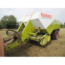 Claas Quadrant 2100 RC Baler