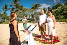 Big Island Wedding Kukio Beach Wedding Hawaii Kona Wedding Officiant In 2020 Big Island Wedding Hawaii Beach Wedding Hawaii Wedding