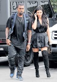 В сети появились предположения о длительности романа российской супермодели ирины шейк и американского рэпера и предпринимателя канье уэста. Kardashyan Stala Sosedkoj Eniston Ekspress Gazeta