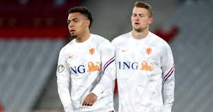 Jun 20, 2021 · holland fans flew a plane over the team's training ground urging frank de boer to play arsenal reject donyell malen against north macedonia. Liverpool Looming In Race For Burgeoning Dutch Star With Rising Price Tag