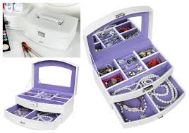 Organizing jewelry can be hectic more so for women. The 20 Best Women S Jewelry Boxes Zen Merchandiser