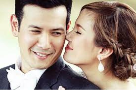 John Prats, Isabel Oli mark 2nd wedding anniversary