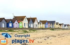 La maison est sur 4 étages, ils sont desservies par un vieil escalier en bois qui grince parfois. Plages Ravenoville 50 Ravenoville Manche Normandie Avis Photos Plages Tv