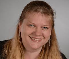 Sonja Grosch's Instagram, Facebook & TikTok