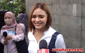 Official fansbase of @amanda manopo keep suport amanda manopo @amaandamanopow. On The Lens Status Janda Jenita Janet Asmara Amanda Manopo Hingga Lamaran Aurel Hermansyah