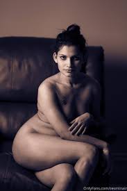 💥 RESMI R NAIR 💥 August 0nlyfans Update Collection 😍❤️ W0rth $ 100 for  Fr33 [Link in Comments 📩] - Reddit NSFW