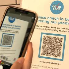 The app uses bluetooth® technology to help identify users who have been in contact with someone who has tested positive. Coronavirus Australian Health Experts Cq Code Phone App Warning As New Covid 19 Cases Emerge