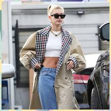 She probably put this outfit together in two seconds which just shows us that getting dressed doesn't require a lot of thought. Hailey Baldwin S Style The Girl Who Grew Up On The Red Carpet Glamour Uk