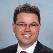 Paul Gray (@paulegray)