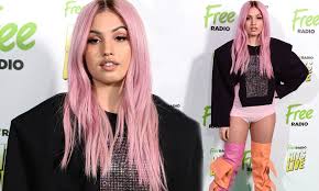 Ammonia is a powerful hair lightening ingredient, but the chemical can also be irritating for those with sensitive skin. Mabel Makes A Statement With Pink Hair And Thigh High Boots As She Attends Free Radio Live Hits Daily Mail Online