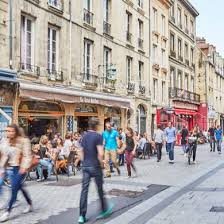 Le safran, le pacha, chez aldo, les délices de la tour, mac boho, azelya D Day Museen Caen Normandie Normandie Urlaub Frankreich