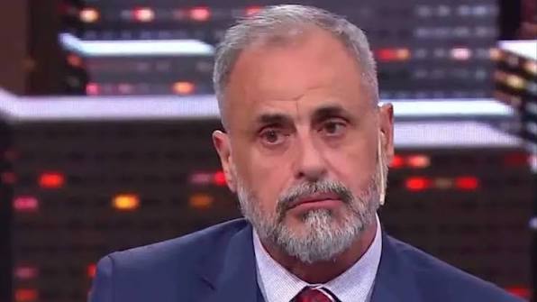 Impactó a todos! Jorge Rial contó lo ocurrido con la Selección Argentina  tras la final: «Empezaron a hablar» El conductor no se calló nada y  sorprendió a sus colegas en C5N. LINK