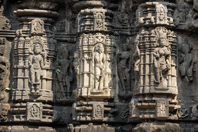 Ambarnath – The Earliest Dated Bhumija Temple in Maharashtra – Kevin Standage