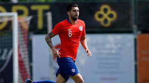 El capitán de la selección chilena se transformó en héroe ante la albiceleste al volar como nunca para salvar un gol de tiro directo de lionel messi. Guillermo Maripan Y La Copa America Tenemos Que Confiar En Nosotros