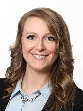 Linda Flach's Instagram, Twitter & Facebook