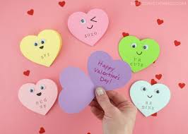 All you need is a printer and some scissors. Heart Shaped Valentine S Day Card I Heart Crafty Things