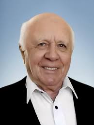 Véronneau, M. Georges