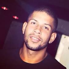 Declan Marshall (@declanoi)