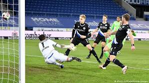 Arminia bielefeld hat den kampf um den. Bundesliga Wolfsburg On The Rise As Unbeaten Run Continues Sports German Football And Major International Sports News Dw 19 02 2021