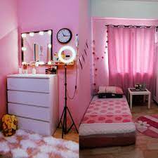 Assalamualaikum, sekarang nih mood nak menghias bilik. Idea Dekorasi Bilik Tidur Tanpa Guna Katil Giler Deco