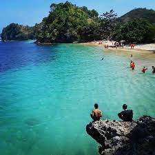 Heard Of These Beautiful Hidden Beaches Of Malang That Are Definitely Still Unknown To Most Come Explore Malang S Hidden Ge Hidden Beach Beach Paradise Malang