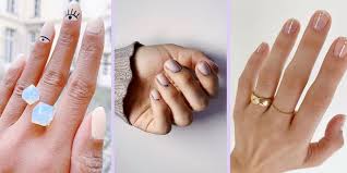 Voici une vidéo pour ce qui non pas de matériels pour faire un french manucure la il y a la french manucure grosse et la french manucure petite ps: Idees De Nail Art Faciles Marie Claire
