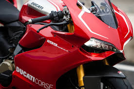 Titanium piston rods, carbon fibre bodywork, ducati. Gebrauchte Und Neue Ducati 1199 Panigale R Motorrader Kaufen