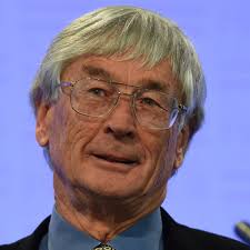 Dick Smith accuses Aldi of being secretive and not sharing wealth