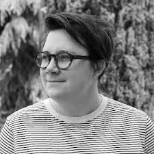 Helen Rawson (@HelenAke)