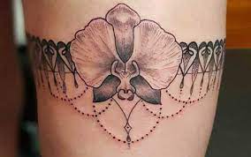You might just get lucky and find the tattoo design of your dreams, so don't miss out! 50 Bold Thigh Tattoos That Are Truly Stunning Cafemom Com