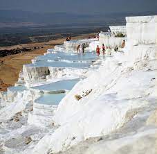 Jeden tag werden tausende neue. Turkei Pamukkale Hat Gleich Zwei Attraktionen Zu Bieten Bilder Fotos Welt