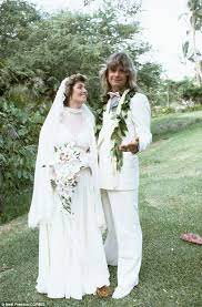 Ozzy Osbourne Ends His Six Month Affair With Hair Stylist Celebrity Wedding Dresses Celebrity Bride Celebrity Weddings