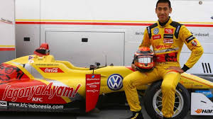 Get the latest formula 1 racing information and content. Wow Selangkah Lagi Indonesia Punya Pembalap F1 Tribun Manado