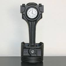 Mercedes Benz Recycled Auto Piston Rod Desk Clock Muebles De Coche Diseno De Garaje Reloj