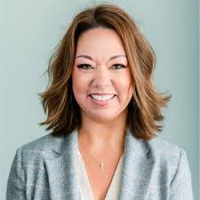 Amanda Worster's Instagram, Twitter & Facebook