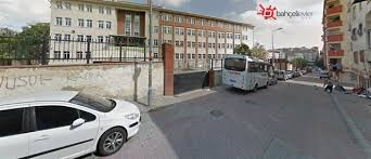 Böylece ilimizde yedinci anadolu lisesi karşıyaka mahallemizde necip fazıl kısakürek adıyla ilk yılda 150 öğrenci olmak üzere 600 öğrenci kontenjanı ile hizmete açılmıştır. dedi. Necip Fazil Kisakurek Mesleki Ve Teknik Anadolu Lisesi Bahcelievler In Yeni Meydani
