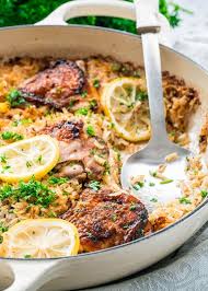 This Lemon Chicken Rice Bake Has Incredible Lemon Herb Flavors All Done In One Pot And Super Fast To P Lemon Chicken Rice Chicken Rice Bake Lemon Herb Chicken