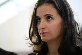 Après la justice, la commission de discipline : la biathlète Julia Simon  va-t-elle être privée de Jeux olympiques ?