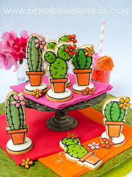 In my step by step cookie decorating video i show you how to create. Pin On Cactus Love