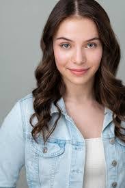 Charlotte Lilly's Instagram, Twitter & Facebook