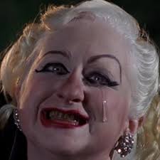 Star Martinez (@ayyeitsstar)