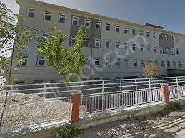 Osmangazi okulları bursa'nın önemli lokasyonlarındaki 4 büyük kampüsü, dünya standartlarındaki eğitim yöntemleri ile öğrencilerine eşsiz bir eğitim alanı sunuyor. Afyonkarahisar Osmangazi Ortaokulu Zingat